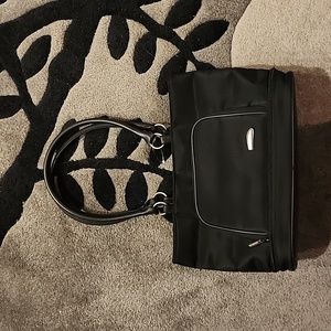 TRAVELON Large expandable Travel Tote